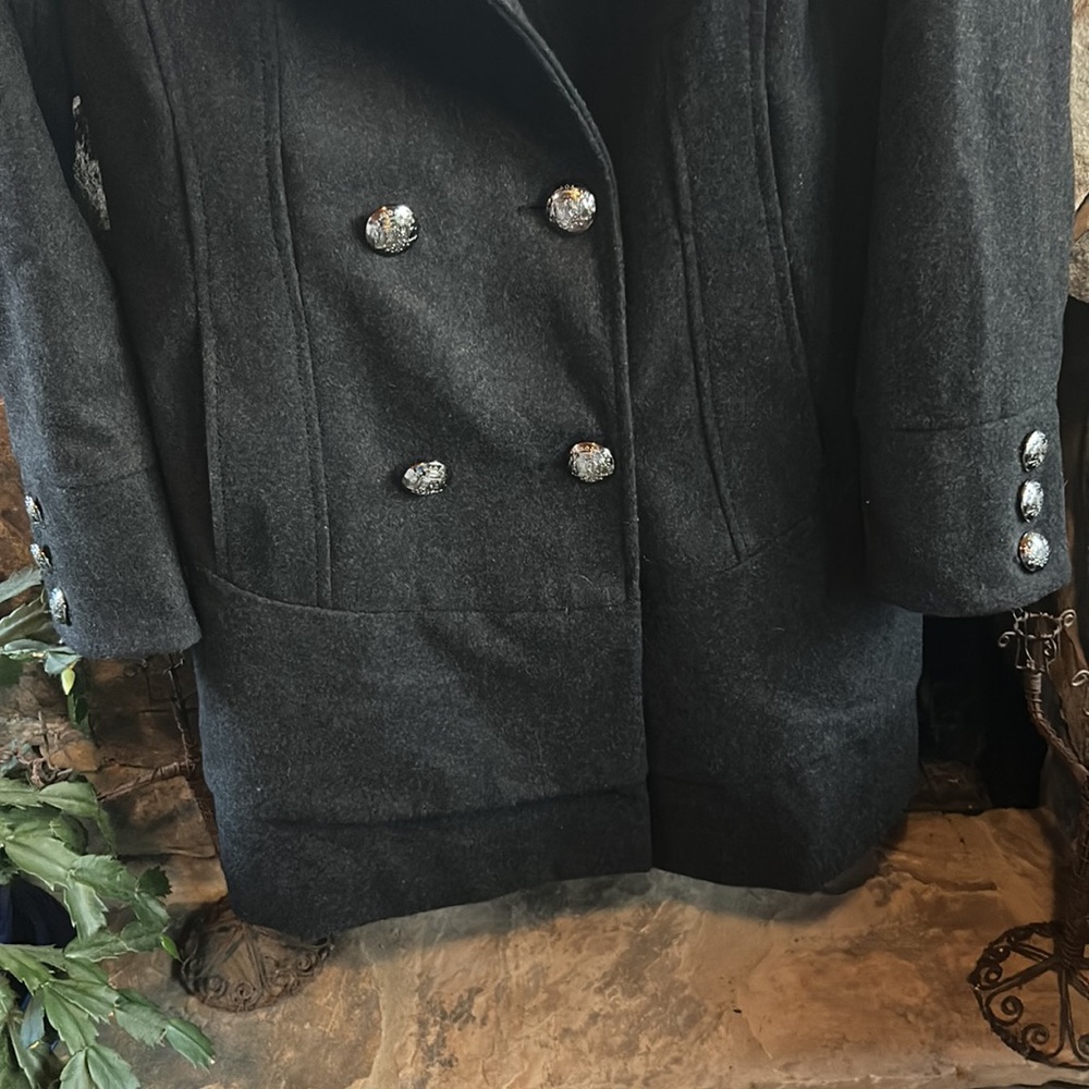 Guess Gray Wool Double Breasted Medium Coat; Fully Lined; Silver Buttons; NWOT - Picture 3 of 12